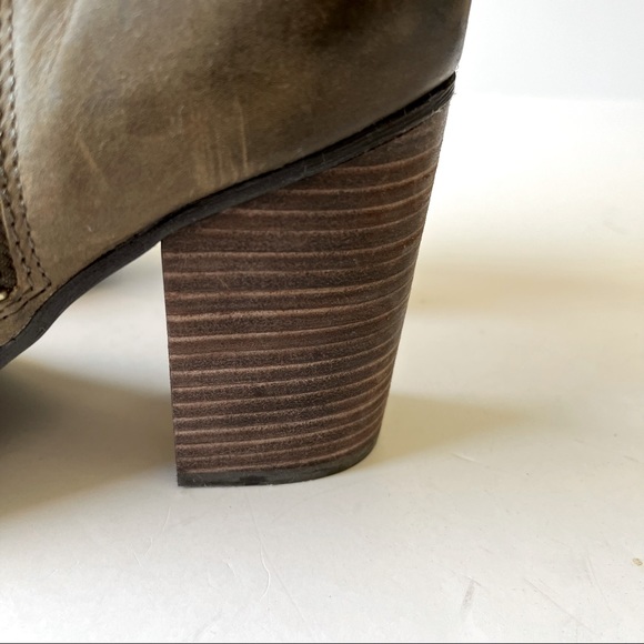 Aldo Zippered Ankle Boots - Picture 5 of 14